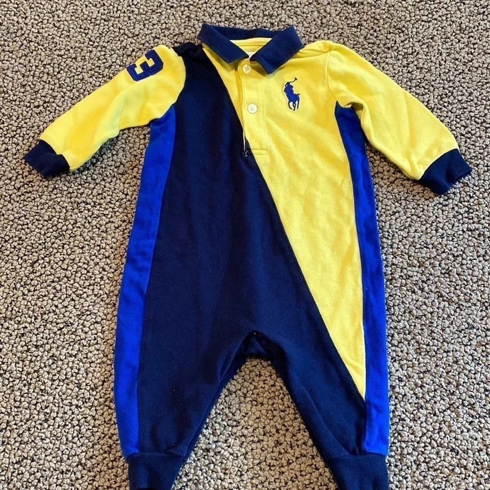 Ralph Lauren Long Sleeved Onesie Size 6 Months in Like New Condition